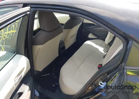 2021 Toyota Corolla Le z USA, uszkodzony, nr VIN 5YFEPMAE0MP246657